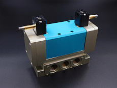 SV-P-EE-52-3PF Пневмораспределитель